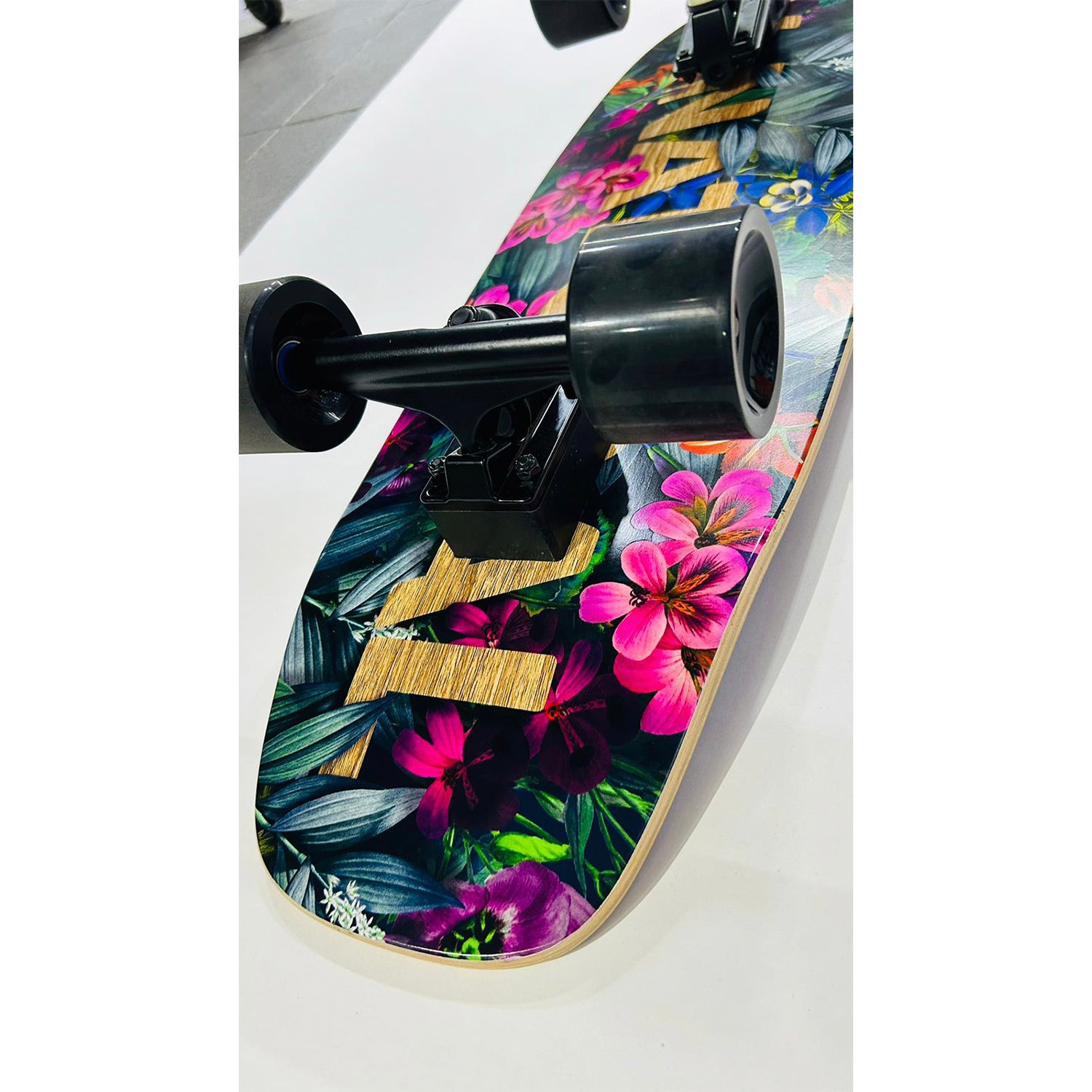 Surf Skate - Floral Nature