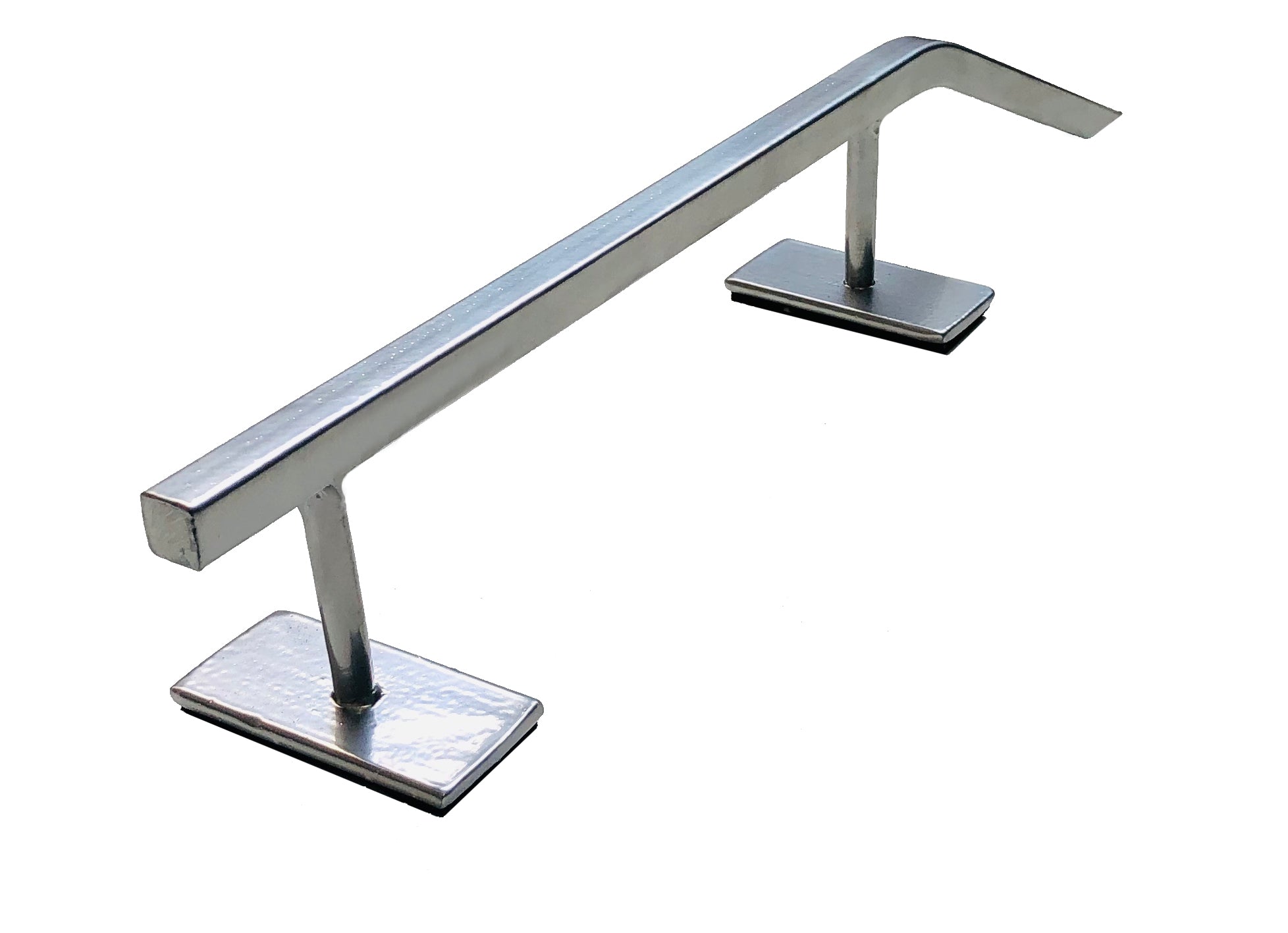 Riel para fingerboards modelo Pistola